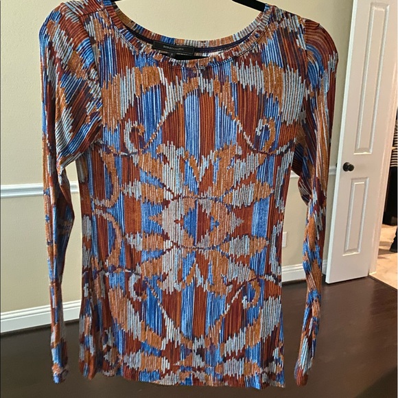 NWT BCBGMaxAzria top - Picture 4 of 5